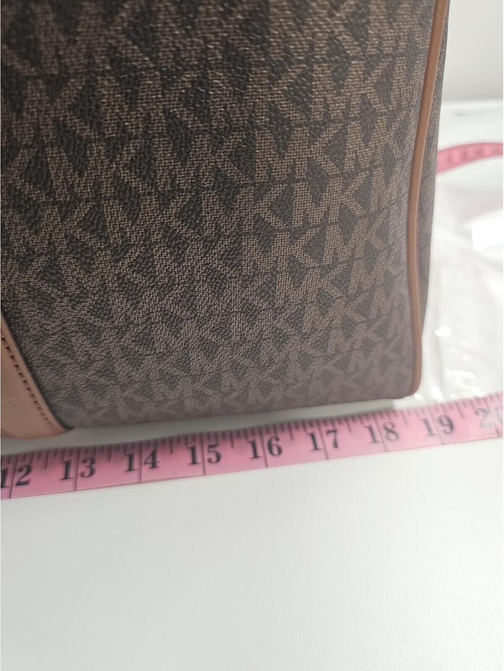 Michael Kors MK XL Weekender Bag NWT - Picture 2 of 14